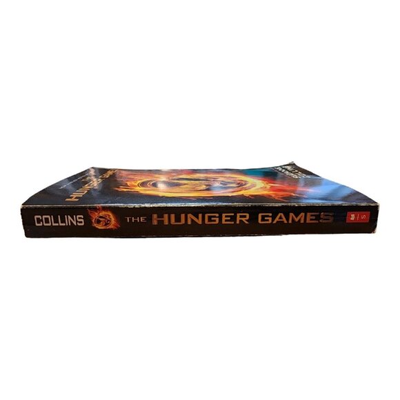 The Hunger Games Book By Suzanne Collins - Picture 4 of 8